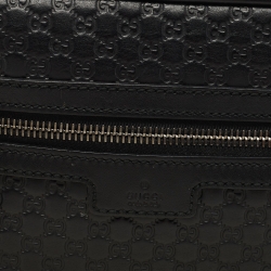 مملوكة مسبقًا Gucci Black Microguccisima Leather Toiletry Pouch