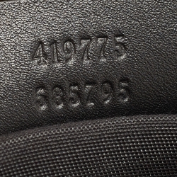 مملوكة مسبقًا Gucci Black Microguccisima Leather Toiletry Pouch