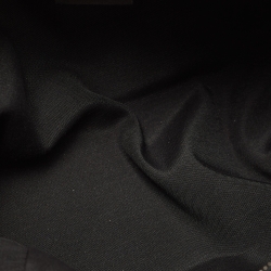 مملوكة مسبقًا Gucci Black Microguccisima Leather Toiletry Pouch