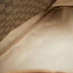 Gucci Beige Supreme Canvas Web Messenger Bag