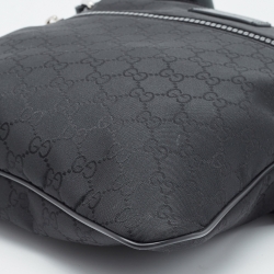 Pre Owned Gucci Black GG Nylon and Leather Messenger Bag