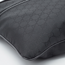 Pre Owned Gucci Black GG Nylon and Leather Messenger Bag
