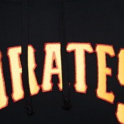 Pre Owned سويتر هودي غوتشي باتشات Gucci و Pirates تريكو أسود M