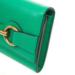 مملوكة مسبقًا Gucci Seafoam Leather Continental Wallet With Horsebit