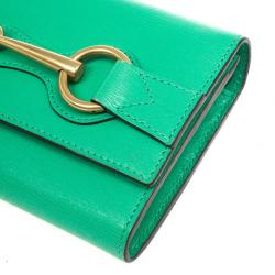مملوكة مسبقًا Gucci Seafoam Leather Continental Wallet With Horsebit