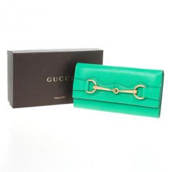 مملوكة مسبقًا Gucci Seafoam Leather Continental Wallet With Horsebit