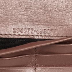 مملوكة مسبقًا Gucci Pink Patent Microguccissima Script Wallet
