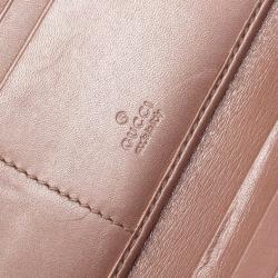 مملوكة مسبقًا Gucci Pink Patent Microguccissima Script Wallet