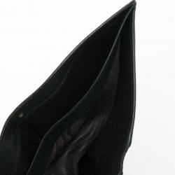 مملوكة مسبقًا Gucci Green Guccissima Leather Bi-Fold Compact Wallet