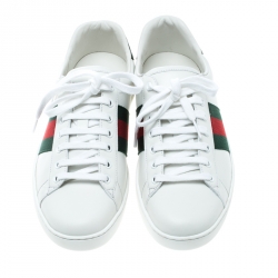 Pre Owned حذاء رياضي غوتشي منخفض من أعلى ايس تفاصيل ويب حواف تمساح جلد أبيض مقاس 42