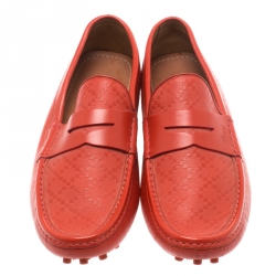 مملوكة مسبقًا حذاء لوفرز غوتشي دريفر جلد ديامنت أصفر مقاس 44.5