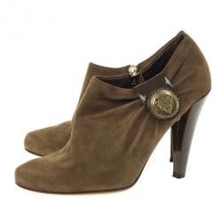 مملوكة مسبقًا Gucci Brown Suede Hysteria Ankle Booties Size 38.5