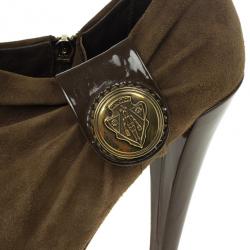 مملوكة مسبقًا Gucci Brown Suede Hysteria Ankle Booties Size 38.5