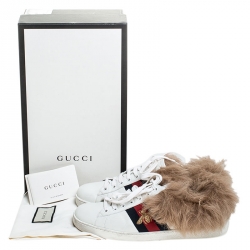 Pre Owned Gucci White Leather and Fur Ace Embroidered Bee Low Top Sneaker Size 42