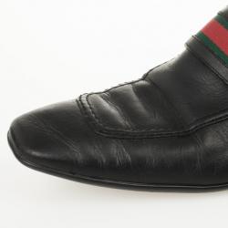 Pre Owned Gucci Black Leather Web Detail Drivers Size 42