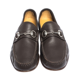 مملوكة مسبقًا Gucci Brown Leather Horsebit Slip On Loafers Size 41