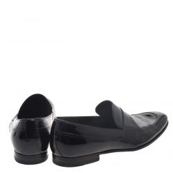 Pre Owned حذاء لوفرز غوتشي جلد أسود لامع مقاس 40