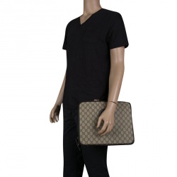 Gucci Beige GG Supreme Canvas Interlocking GG Netbook Case