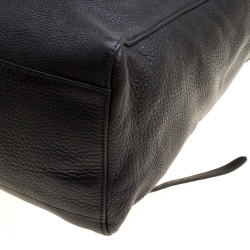 مملوكة مسبقًا Gucci Black Pebbled Leather Backpack Bag