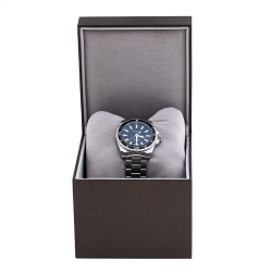 Gucci Black Stainless Steel Dive 136.3 Men's Wristwatch 40 mm