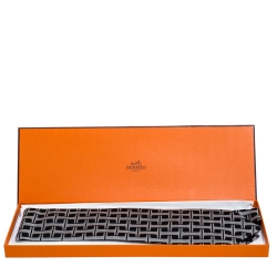 Pre Owned Hermès Noir and Perle H Patterned Jacquard Silk Tie