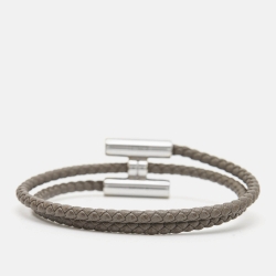 مملوكة مسبقًا Hermès ermes Tournis Leather Palladium Plated Bracelet