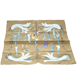 Pre Owned Hermes Green A Propos de Bottes Silk Pocket Square