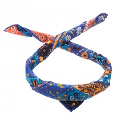 مملوكة مسبقًا Hermes Pique Fleuri De Provence Printed Silk Pocket Square