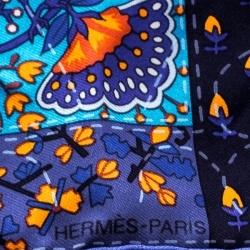 مملوكة مسبقًا Hermes Pique Fleuri De Provence Printed Silk Pocket Square
