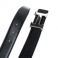 Pre Owned Hermès Black/Blue Leather Reversible Silver Metal Finished H Buckle Belt 105 CM
