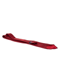 Pre Owned Hermès Red Interlocking Link Print Silk Twill Tie