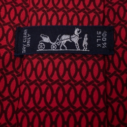 Pre Owned Hermès Red Interlocking Link Print Silk Twill Tie