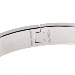 Pre Owned Hermes Clic HH Noir Matte Enamel Palladium Plated Bracelet