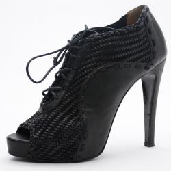 مملوكة مسبقًا Hermes Black Woven Lace Up Peep Toe Booties Size 37
