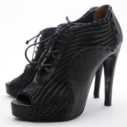 مملوكة مسبقًا Hermes Black Woven Lace Up Peep Toe Booties Size 37