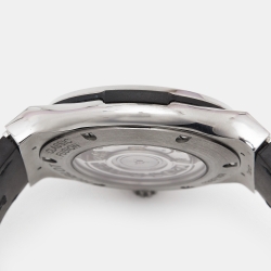 Pre Owned Hublot Green Titanium Alligator Rubber Classic Fusion 542.NX.8970.LR Men's Wristwatch 42 mm