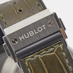Pre Owned Hublot Green Titanium Alligator Rubber Classic Fusion 542.NX.8970.LR Men's Wristwatch 42 mm