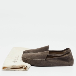 مملوكة مسبقًا Loro Piana Grey Suede Summer Walk Loafers Size 41