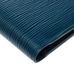 Pre Owned Louis Vuitton Cyan Epi Leather Multiple Bifold Wallet