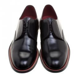 مملوكة مسبقًا حذاء لوي فيتون دربي جلد أسود مقاس 43