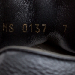 Pre Owned حذاء رياضي لوي فيتون ريفولي كانفاس مونوغرامي وجلد أسود مقاس 41