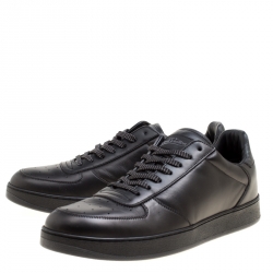 Pre Owned حذاء رياضي لوي فيتون ريفولي كانفاس مونوغرامي وجلد أسود مقاس 41