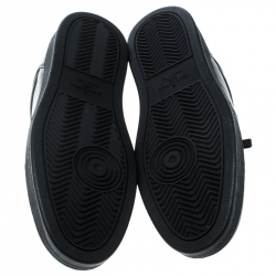 Pre Owned حذاء رياضي لوي فيتون ريفولي كانفاس مونوغرامي وجلد أسود مقاس 41