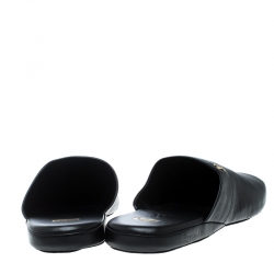 Pre Owned Louis Vuitton x Supreme Black Leather Hugh Flat Slippers Size 42