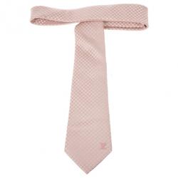 مملوكة مسبقًا Louis Vuitton Pink Silk Petit Damier Tie