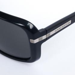 مملوكة مسبقًا Louis Vuitton Black Possession Carre Mens Sunglasses
