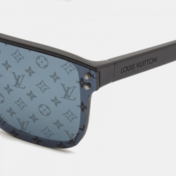 Pre Owned Louis Vuitton Black Waimea Square Sunglasses