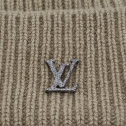 Pre Owned Louis Vuitton Beige Cashmere Knit Beannie 
