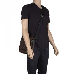 Louis Vuitton Monogram Canvas District MM Bag