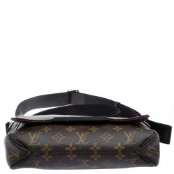 Louis Vuitton Monogram Canvas District MM Bag